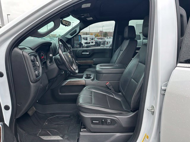 Certified 2020 Chevrolet Silverado 2500 High Country w/ Technology Package AWD/4WD image 16