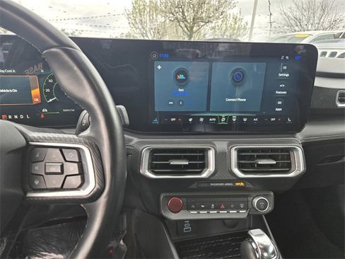 Used 2024 Ford Mustang Premium image 12