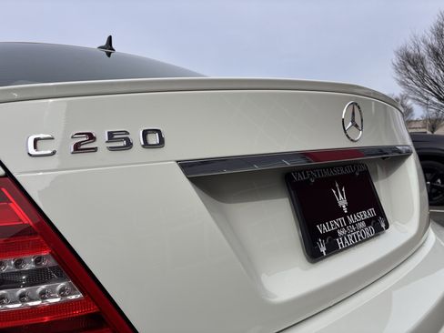 Used 2012 Mercedes-Benz C 250 Sedan image 11