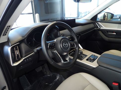 Certified 2025 MAZDA CX-90 3.3 Turbo w/ Preferred Package image 26
