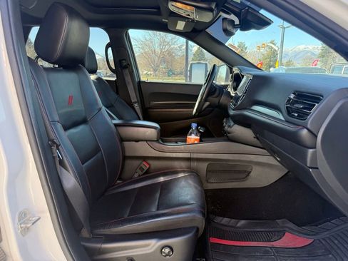 Used 2023 Dodge Durango GT image 13