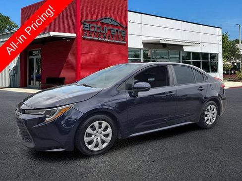 Used 2021 Toyota Corolla LE FWD image 1