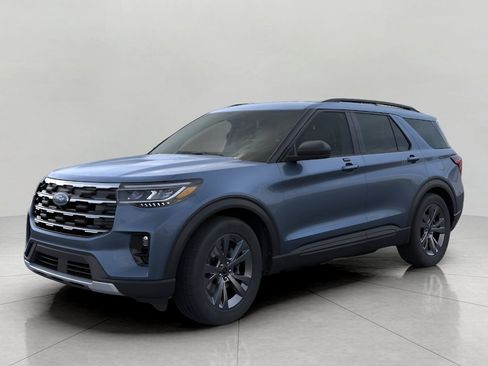 New 2026 Ford Explorer Active w/ Active Comfort Package image 1