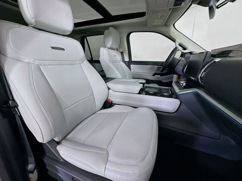 New 2026 Ford Expedition Max Platinum w/ Driver's Package image 15