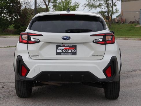 Used 2024 Subaru Crosstrek 2.0i image 10