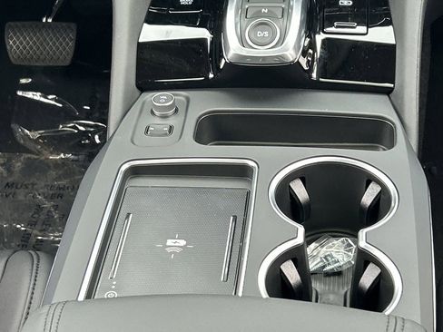 New 2026 Acura MDX SH-AWD image 23
