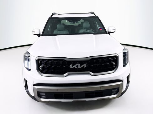 Used 2023 Kia Telluride SX Prestige X-Line image 3