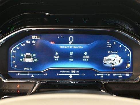 Used 2025 Chevrolet Silverado 1500 High Country image 36