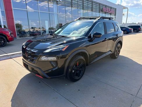 Used 2026 Nissan Rogue SV w/ Rock Creek Premium Package AWD/4WD image 1