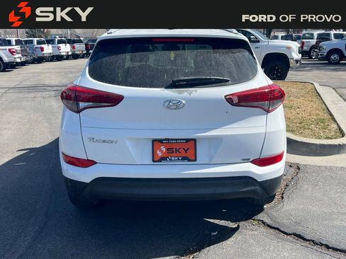 Used 2016 Hyundai Tucson SE w/ Option Group 02 image 8