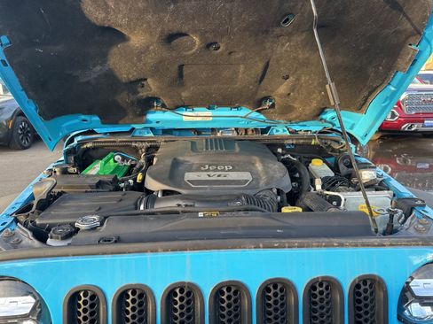 Used 2018 Jeep Wrangler Unlimited Rubicon w/ Cold Weather Group image 59