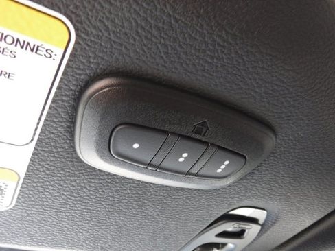 New 2025 Jeep Gladiator Willys image 31