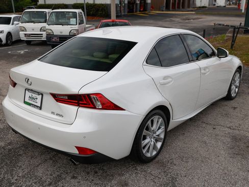 Used 2015 Lexus IS 250 w/ Navigation System Package image 16