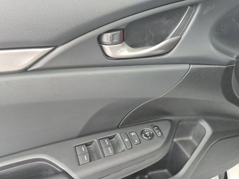 Used 2021 Honda Civic Sport image 14