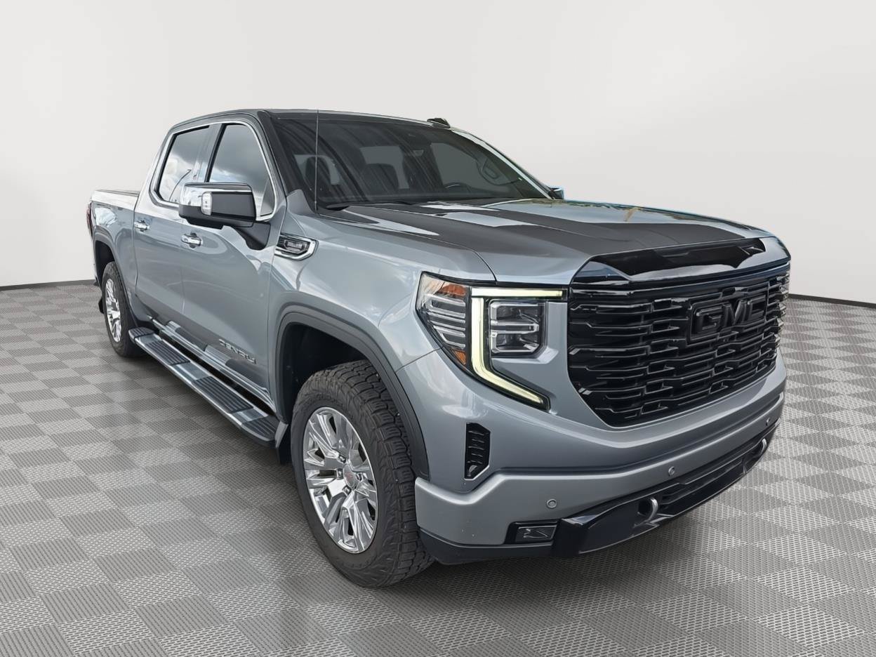 Used 2024 GMC Sierra 1500 Denali w/ Technology Package RWD image 17