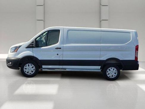 Used 2025 Ford Transit 250 Low Roof w/ Exterior Upgrade Package RWD image 2