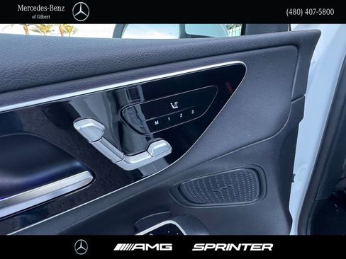 New 2026 Mercedes-Benz GLC 300 image 13