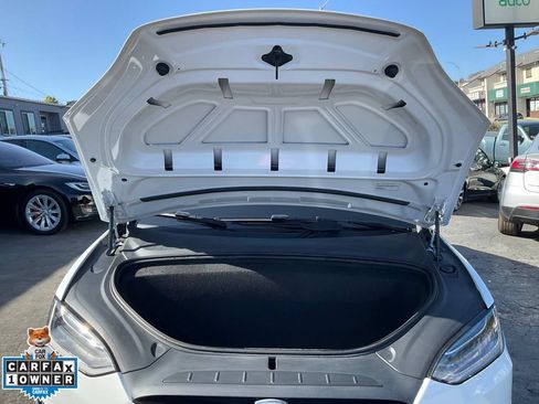 Used 2022 Tesla Model X AWD/4WD image 12