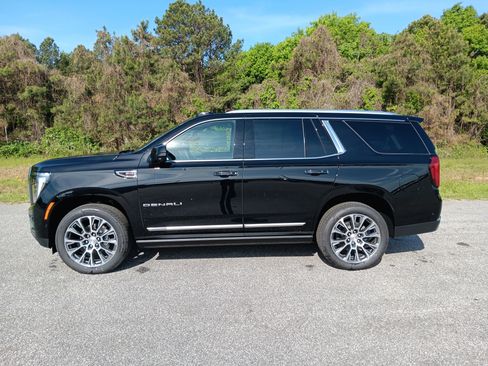 New 2026 GMC Yukon Denali AWD/4WD image 3