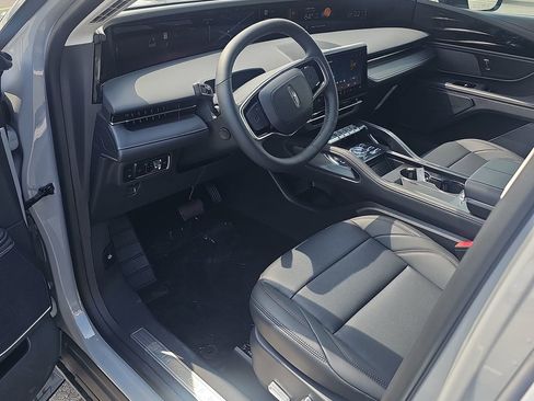 New 2026 Lincoln Nautilus Premier AWD/4WD image 5