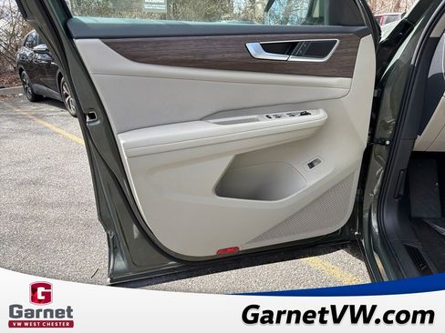 New 2026 Volkswagen Atlas SEL image 10