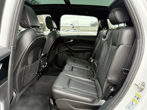 Used 2018 Audi Q7 3.0T Prestige w/ Prestige Package image 18