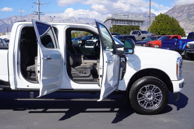 Used 2025 Ford F350 Platinum w/ Platinum Plus Package AWD/4WD image 26