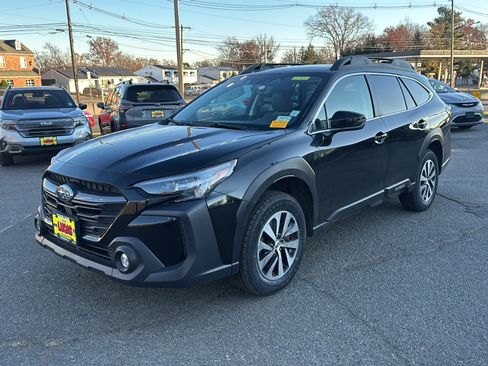 Certified 2024 Subaru Outback Premium image 2