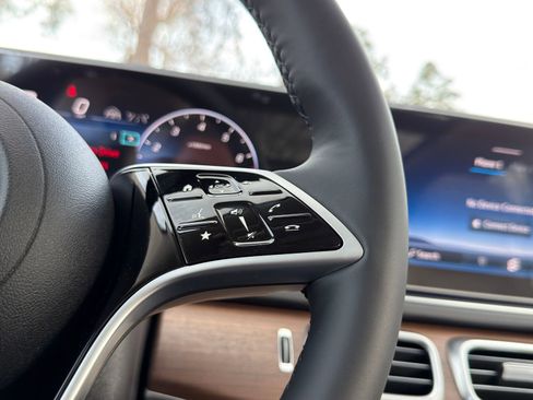 New 2026 Mercedes-Benz GLE 350 4MATIC image 26