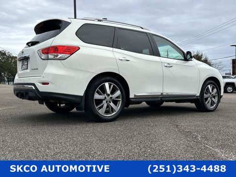 Used 2014 Nissan Pathfinder Platinum w/ Platinum Premium Package image 5