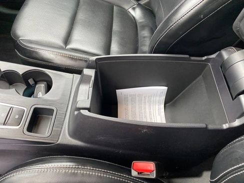 Used 2023 Ford Escape Platinum image 14