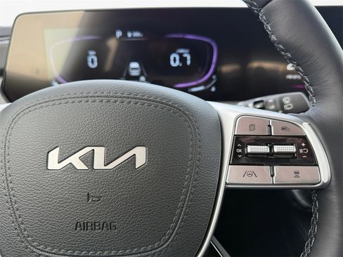 New 2025 Kia Telluride EX image 26