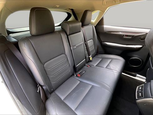Used 2015 Lexus NX 200t FWD w/ Luxury Package image 17