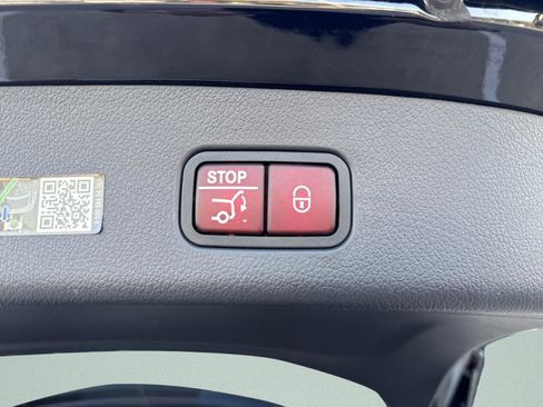 Certified 2023 Mercedes-Benz GLC 300 image 51