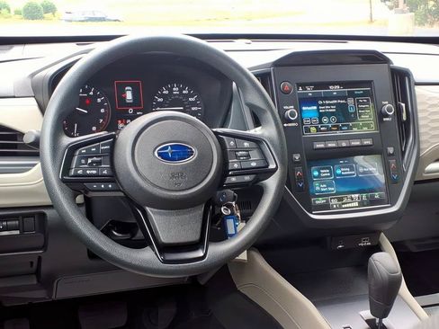 Used 2025 Subaru Forester w/ Convenience Package #2 AWD/4WD image 11