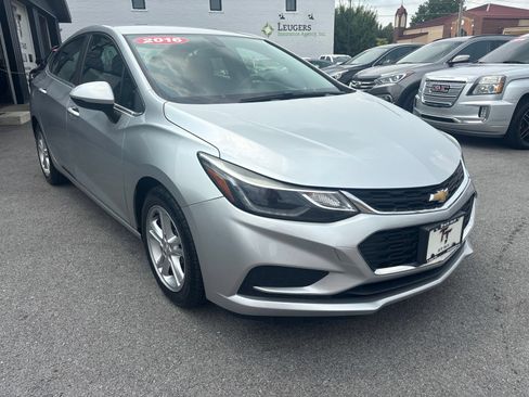 Used 2016 Chevrolet Cruze LT w/ Convenience Package FWD image 7