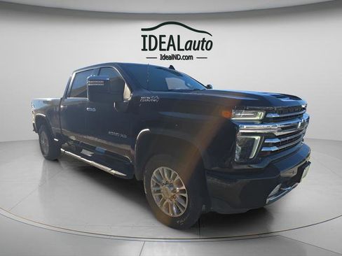 Used 2022 Chevrolet Silverado 2500 High Country w/ Z71 Off-Road Package image 36
