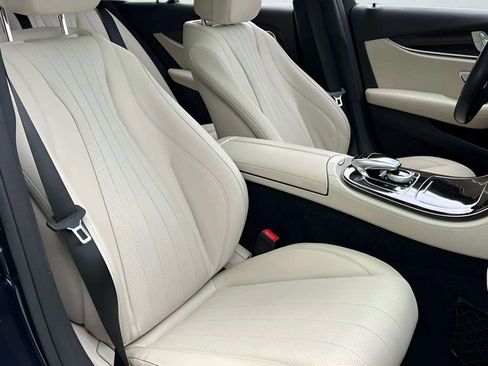 Used 2019 Mercedes-Benz E 300 image 16
