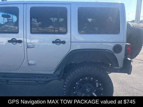 Used 2014 Jeep Wrangler Unlimited Sahara w/ Max Tow Package image 6