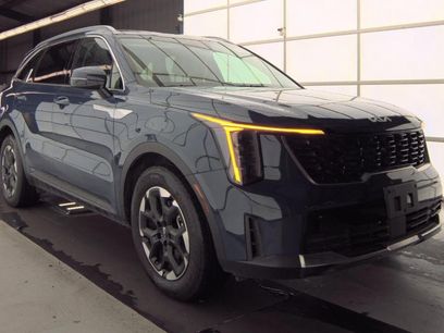 Used 2024 Kia Sorento S w/ Panoramic Sunroof Package