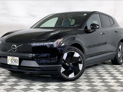 Used 2025 Volvo EX30 Ultra w/ Climate Package AWD/4WD image 1