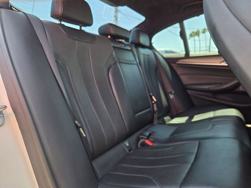 Used 2019 BMW M5 w/ Executive Package image 16