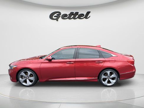 Used 2018 Honda Accord Touring image 7