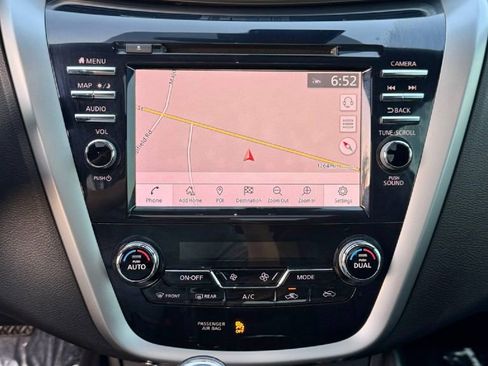 Used 2021 Nissan Murano Platinum w/ Cargo Package image 19