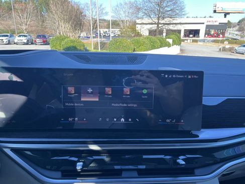 New 2026 BMW X7 xDrive40i AWD/4WD image 24