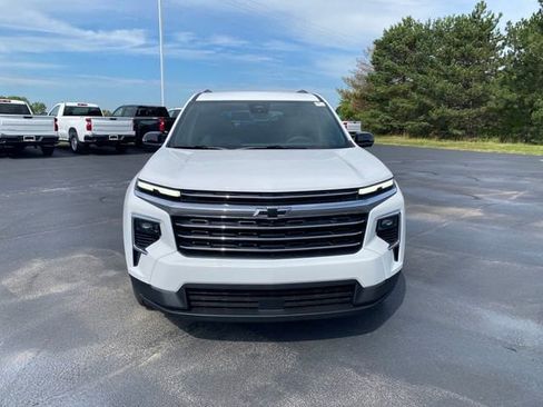 New 2026 Chevrolet Traverse LT w/ Driver Confidence Package image 10