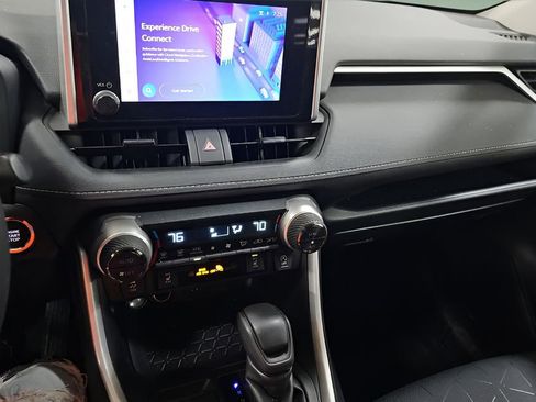 Used 2025 Toyota RAV4 XLE w/ Weather Package image 8