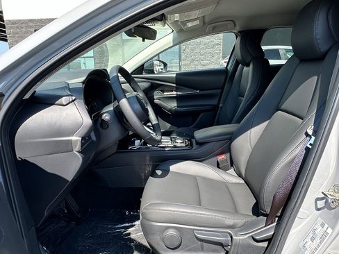 New 2025 MAZDA CX-30 AWD 2.5 S w/ Select Sport Pkg image 15