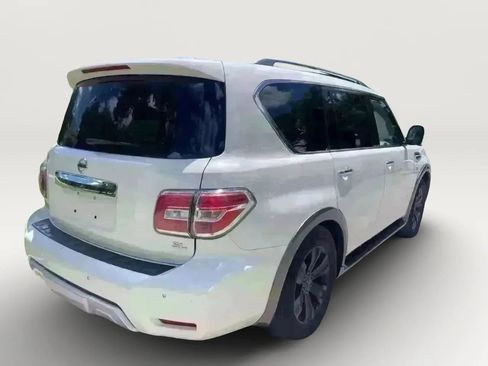 Used 2017 Nissan Armada SL RWD image 3
