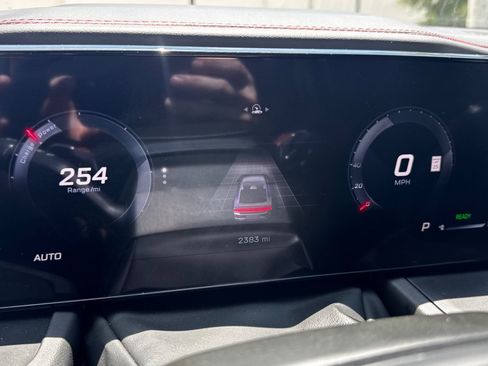 Used 2024 Dodge Charger Daytona Scat Pack w/ Plus Group AWD/4WD image 14
